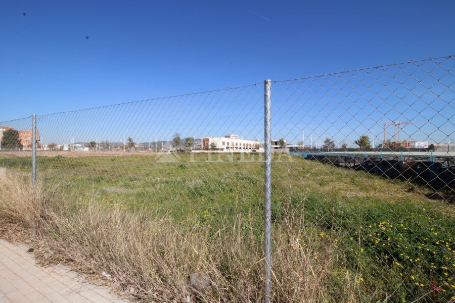 Imagen de Suelo Urbano en Puerto de Sagunto número 3