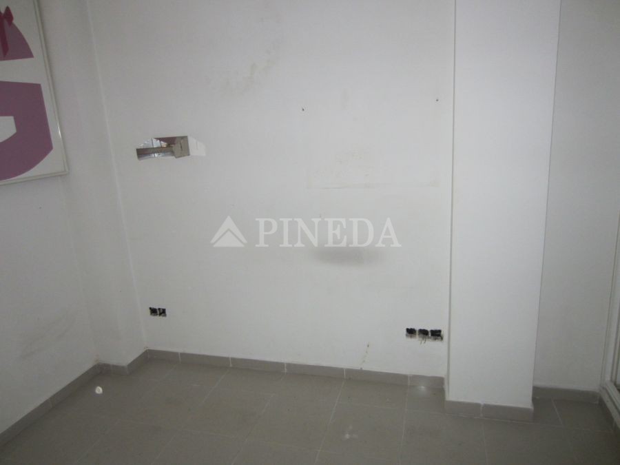 Imagen de Local en El Puig número 8