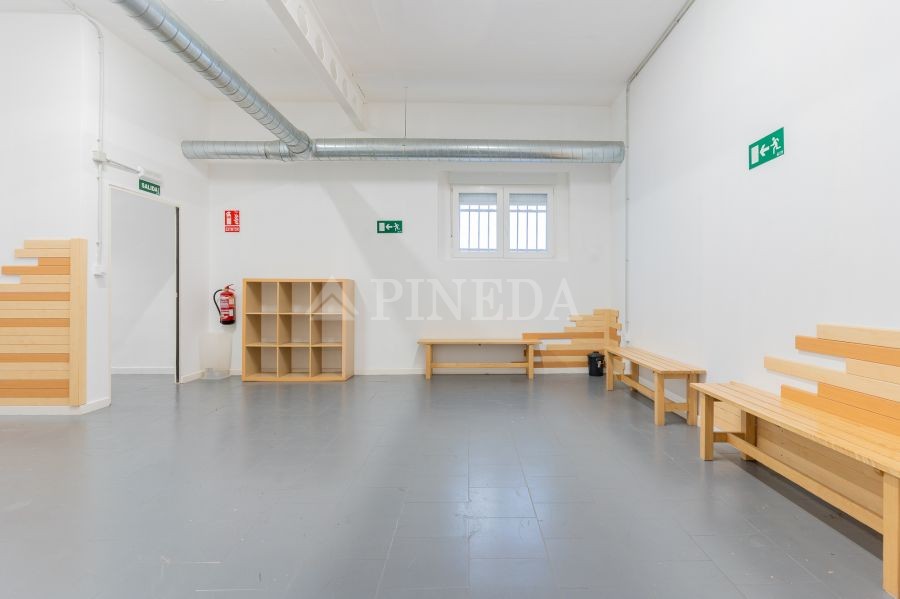 Imagen de Local en El Puig número 14
