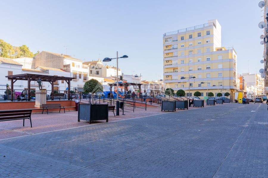 Imagen de Local en El Puig número 66