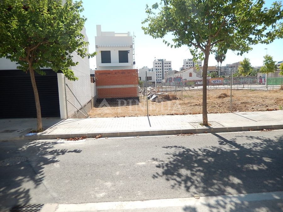 Imagen del inmueble suelo-urbano-en-puerto-de-sagunto_3671V