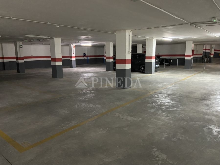 Imagen de Parking en Puerto de Sagunto número 5