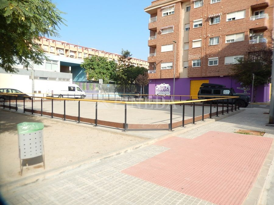 Imagen de Parking en Puerto de Sagunto número 2