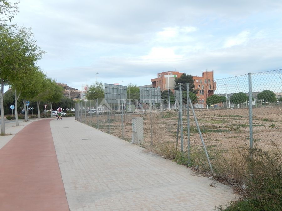 Imagen de Suelo Urbano en Puerto de Sagunto número 8