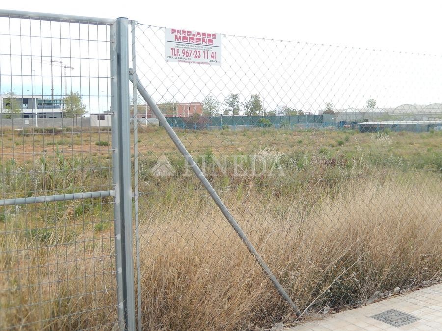 Imagen de Suelo Urbano en Puerto de Sagunto número 10
