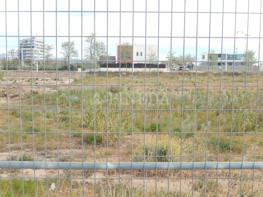 Imagen de Suelo Urbano en Puerto de Sagunto número 11