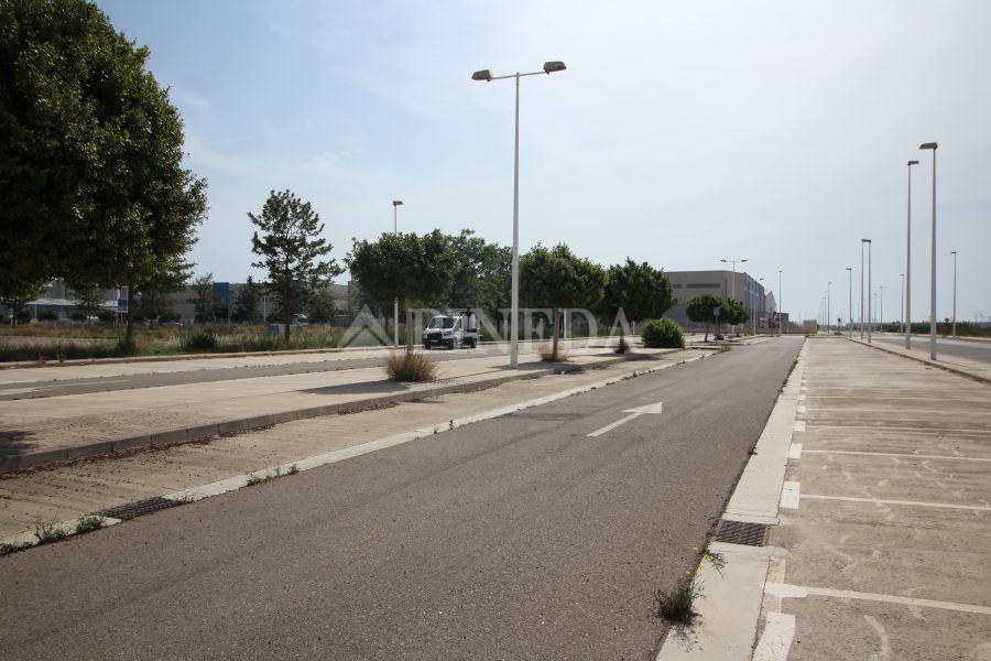 Imagen de Suelo Urbano en Puerto de Sagunto número 36