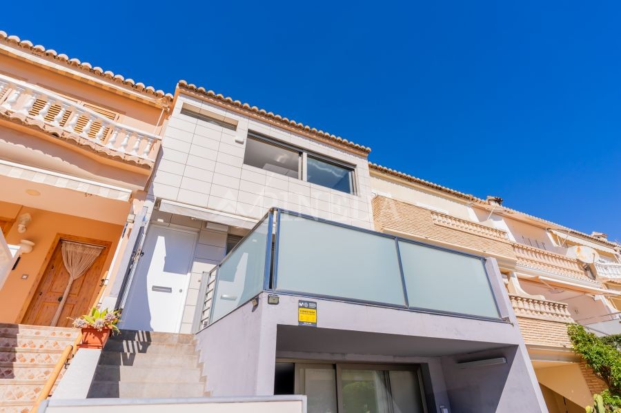 Imagen de Casa en El Puig número 68